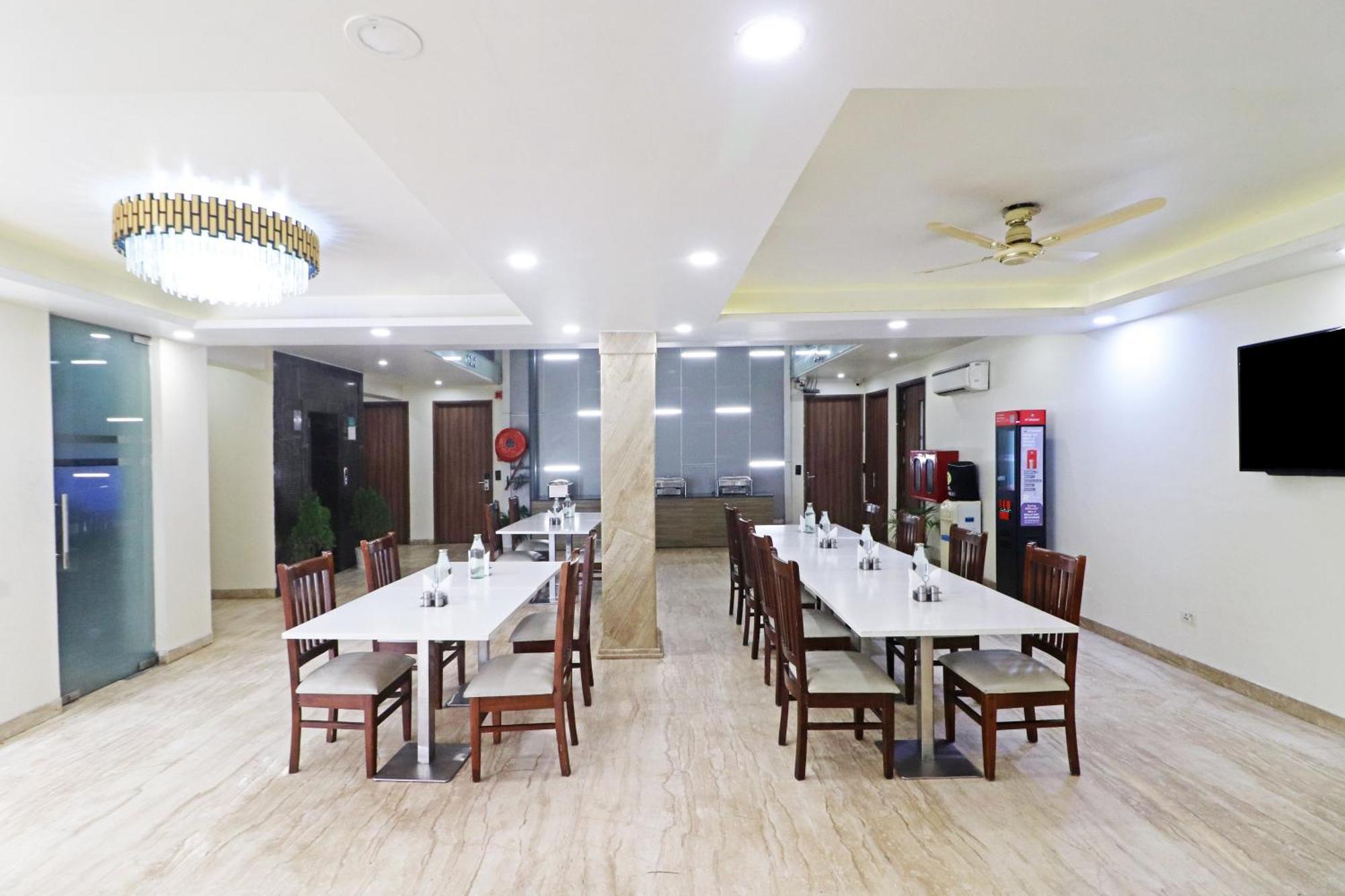 Hotel The Archer Artemis Hospital Road Sector 52 Gurgaon Exterior foto