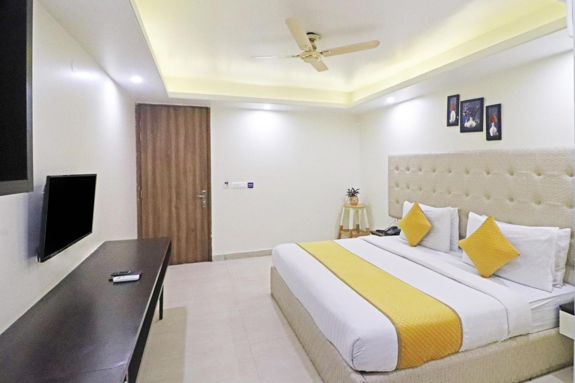Hotel The Archer Artemis Hospital Road Sector 52 Gurgaon Exterior foto
